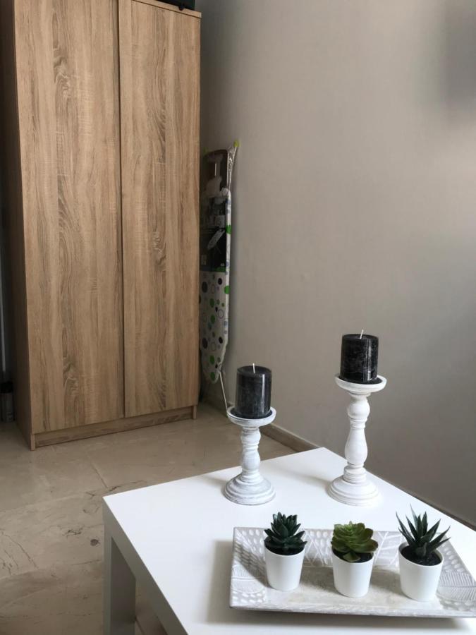 Pantheon Appartement Kalamáta Buitenkant foto