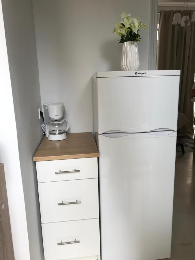 Pantheon Appartement Kalamáta Buitenkant foto