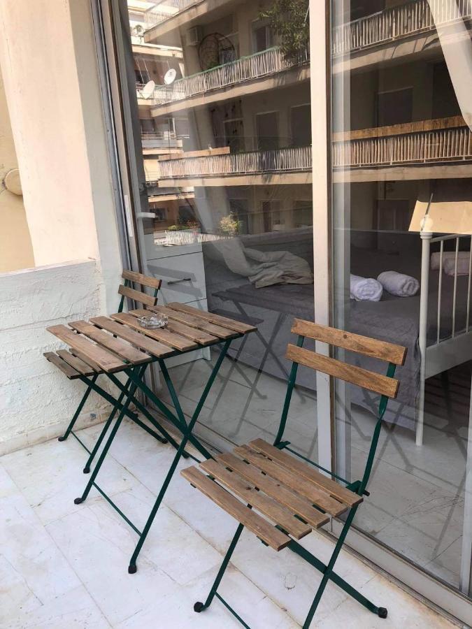 Pantheon Appartement Kalamáta Buitenkant foto