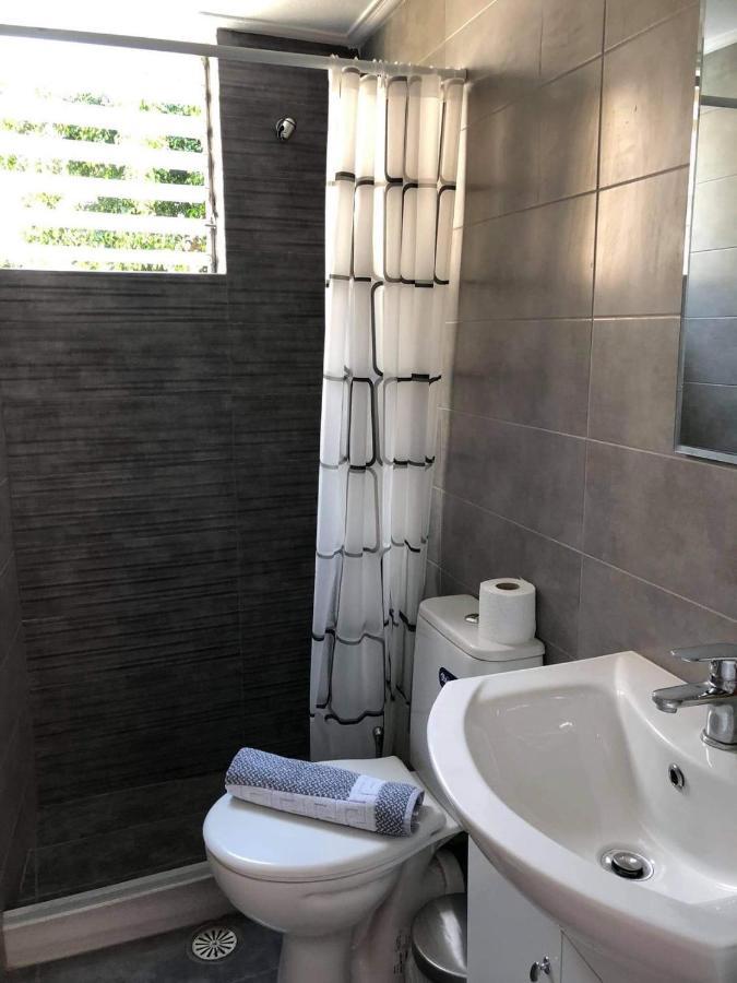 Pantheon Appartement Kalamáta Buitenkant foto